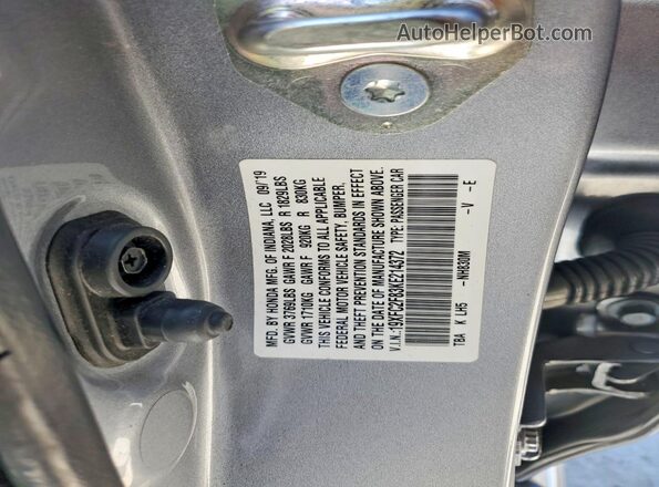 19XFC2F83KE214372 2019 HONDA CIVIC Silver ძრავის განყოფილების ხედი