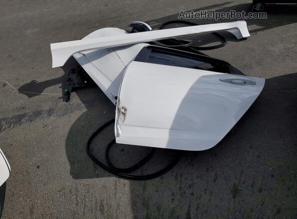 19XZE4F96LE010601 2020 HONDA INSIGHT White ძრავის განყოფილების ხედი