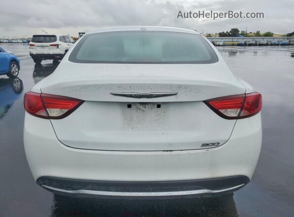 1C3CCCAB1GN154790 2016 CHRYSLER 200 White Вид ззаду