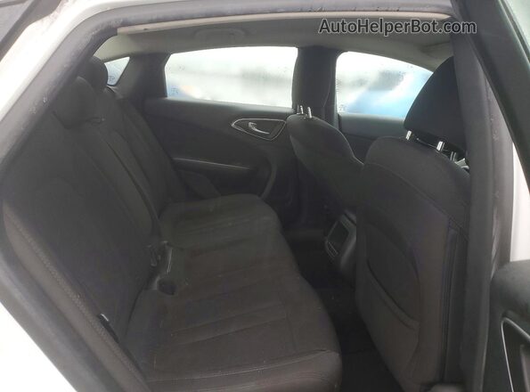 1C3CCCAB1GN154790 2016 CHRYSLER 200 White Вид задніх сидінь