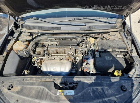 1C3CCCFB1HN509497 2017 CHRYSLER 200 Gray Rear interior view