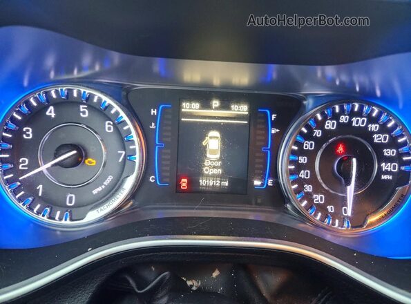 1C3CCCFB2HN508763 2017 CHRYSLER 200 White Instrument cluster view