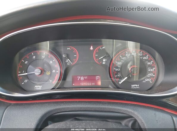 1C3CDFFA4GD820352 2016 DODGE DART Red Հետևի նստատեղերի տեսք