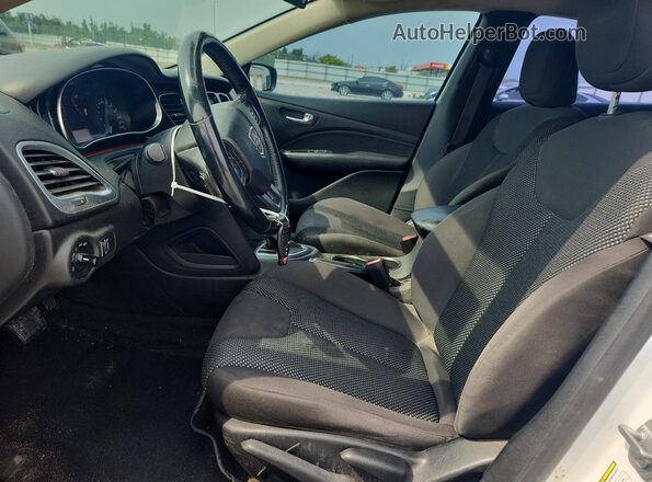 1C3CDFFA4GD821825 2016 DODGE DART Белый Вид салона спереди