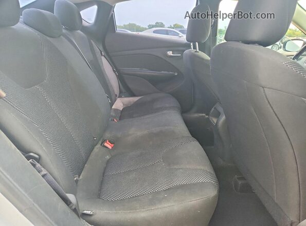 1C3CDFFA4GD821825 2016 DODGE DART Белый Вид задних сидений