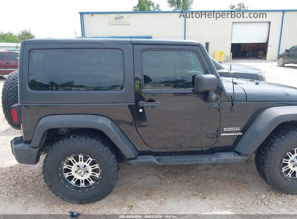 1C4AJWAGXGL309192 2016 JEEP WRANGLER Black Вид задньої частини салону