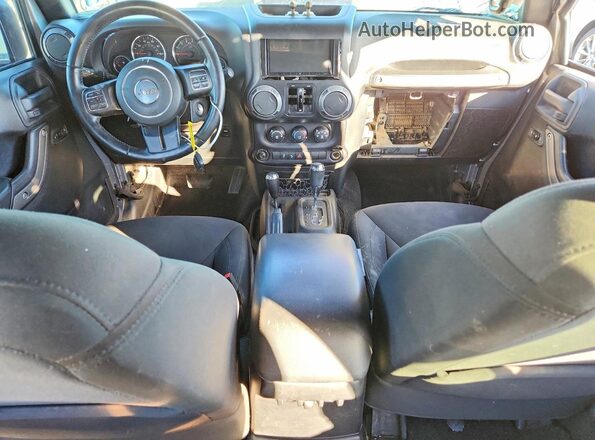 1C4BJWDG2GL176895 2016 JEEP WRANGLER Silver Առջևի վահանակի տեսք