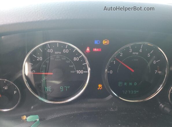 1C4BJWDG9HL561534 2017 JEEP WRANGLER White Instrument cluster view