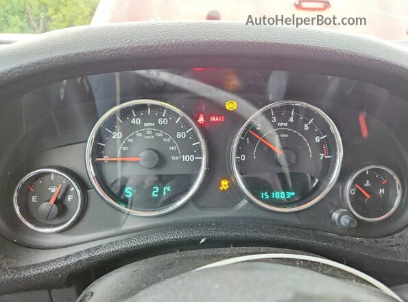 1C4BJWDGXGL339308 2016 JEEP WRANGLER Red Вид щитка приладів