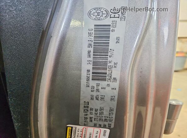 1C4BJWDGXJL914529 2018 JEEP WRANGLER Silver Vista del compartimento del motor