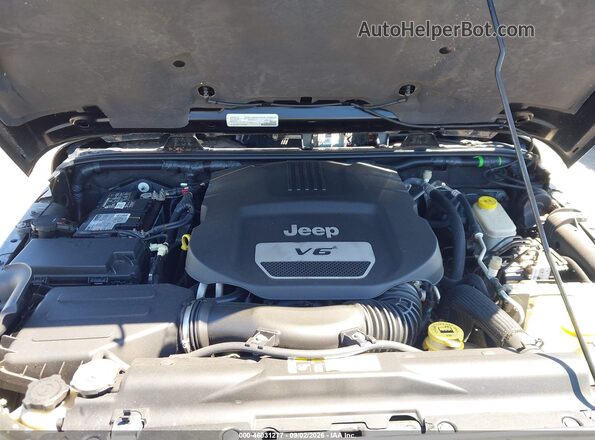1C4HJWEG5GL170646 2016 JEEP WRANGLER UNLIMITED Black Հետևի տեսք
