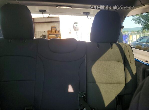 1C4HJXEN2NW247960 2022 JEEP WRANGLER Blue Widok tylnych siedzeń