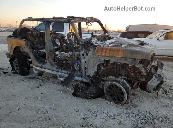 1C4JJXSJ4NW213862 2022 JEEP WRANGLER Burn Przód prawy