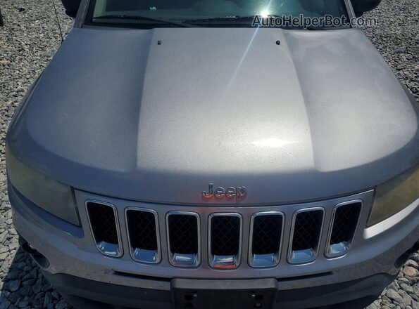 1C4NJCBA9GD641273 2016 JEEP COMPASS Silver Սալոնի հետևի տեսք