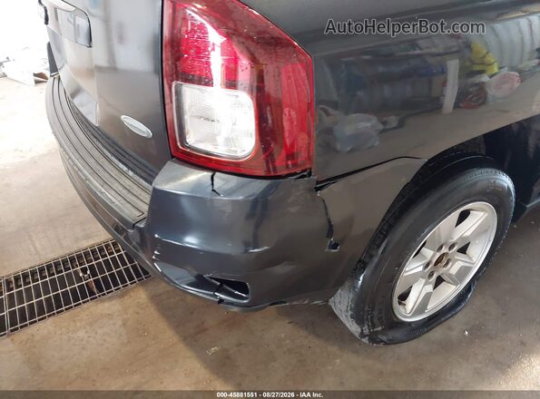 1C4NJCEB9GD548872 2016 JEEP COMPASS Gray Widok wnętrza z tyłu