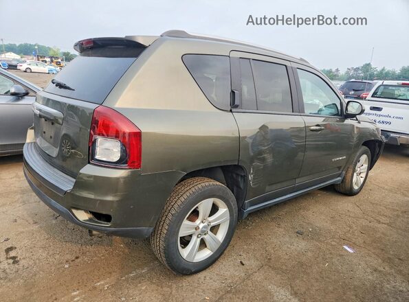 1C4NJDEB7GD541876 2016 JEEP COMPASS Green Задня права чверть