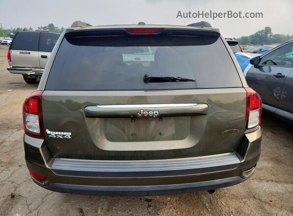 1C4NJDEB7GD541876 2016 JEEP COMPASS Green Вид ззаду