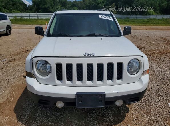 1C4NJPBA8GD528292 2016 JEEP PATRIOT White Front view