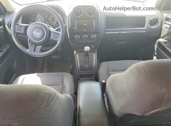 1C4NJPBA8GD528292 2016 JEEP PATRIOT White Dashboard view