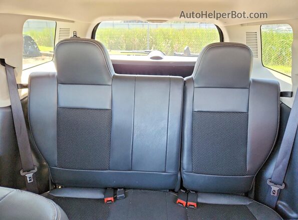 1C4NJPBAXGD749084 2016 JEEP PATRIOT Серебряный Вид задних сидений