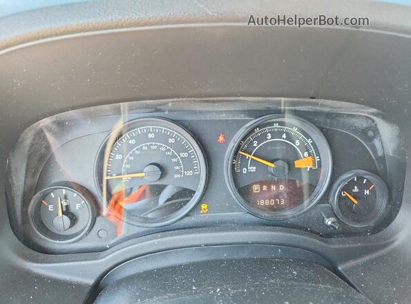 1C4NJPBAXGD749084 2016 JEEP PATRIOT Серебряный Вид щитка приборов