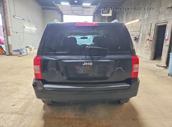 1C4NJPBB7GD548221 2016 JEEP PATRIOT Black უკანა ხედი