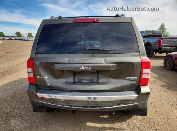 1C4NJRABXGD588340 2016 JEEP PATRIOT Зеленый Вид сзади