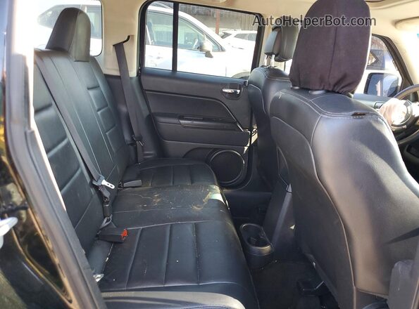 1C4NJRFB0HD128243 2017 JEEP PATRIOT Black Vista interior trasera