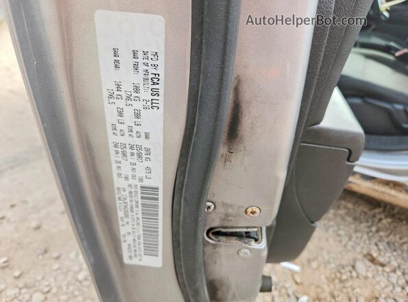1C4NJRFB4GD692881 2016 JEEP PATRIOT Silver Vista interior de 360 grados