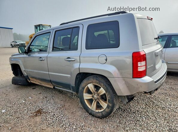 1C4NJRFB4GD692881 2016 JEEP PATRIOT Silver Trasero izquierdo
