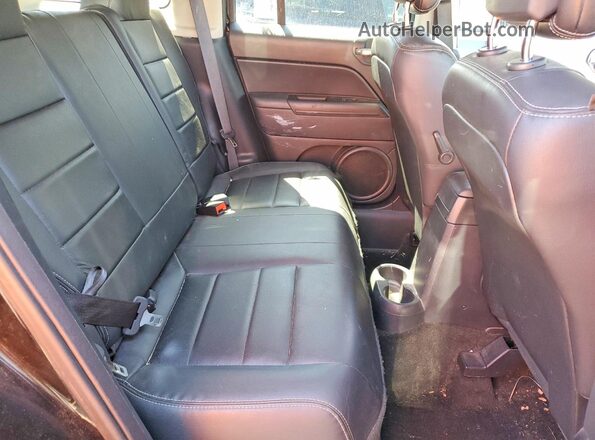 1C4NJRFB8GD511233 2016 JEEP PATRIOT Черный Вид задней части салона