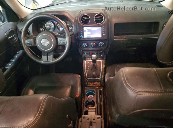 1C4NJRFBXGD541995 2016 JEEP PATRIOT Charcoal Dashboard view