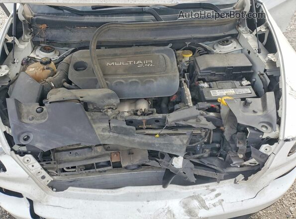 1C4PJLAB2HW669182 2017 JEEP CHEROKEE White Widok komory silnika