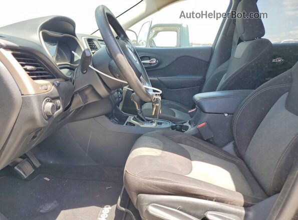 1C4PJLAB6GW336854 2016 JEEP CHEROKEE Black Вид салону спереду