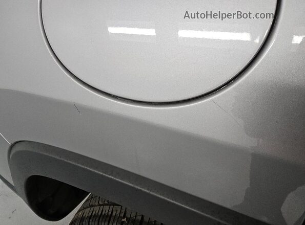 1C4PJLCB0KD370922 2019 JEEP CHEROKEE Silver 