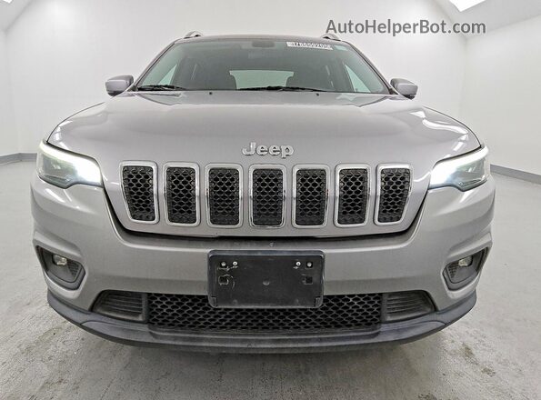 1C4PJLCB0KD370922 2019 JEEP CHEROKEE Silver Դիմացի տեսք