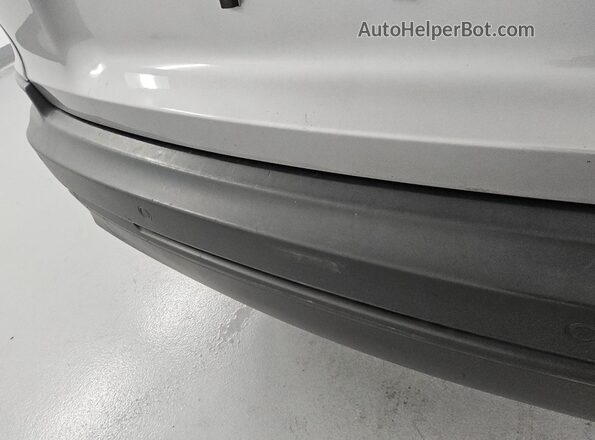 1C4PJLCB0KD370922 2019 JEEP CHEROKEE Silver 