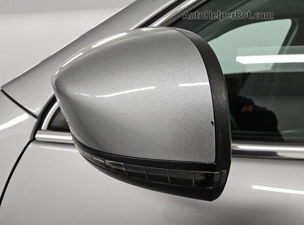 1C4PJLCB0KD370922 2019 JEEP CHEROKEE Silver 