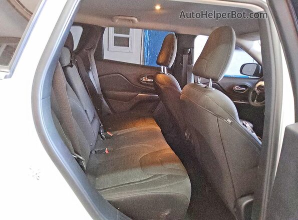 1C4PJLCB0KD459633 2019 JEEP CHEROKEE Белый Вид задней части салона