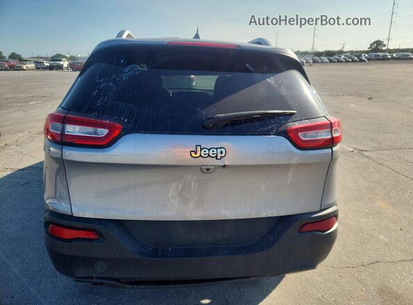 1C4PJLCB2HW574716 2017 JEEP CHEROKEE Silver უკანა ხედი