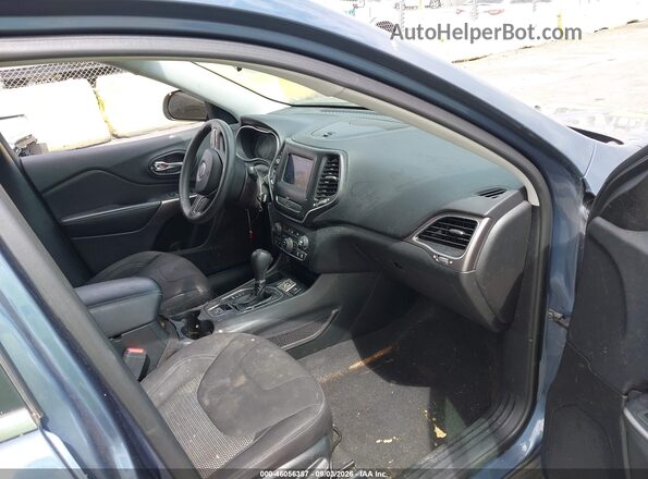 1C4PJLCB2KD406268 2019 JEEP CHEROKEE Синий Вид салона спереди