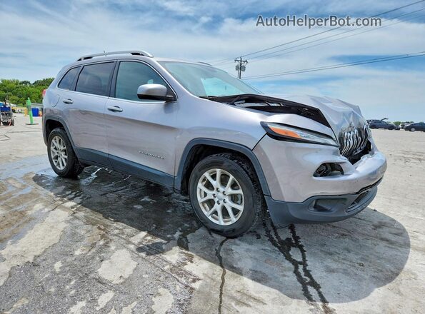 1C4PJLCB3JD596841 2018 JEEP CHEROKEE Silver Առջևի աջ