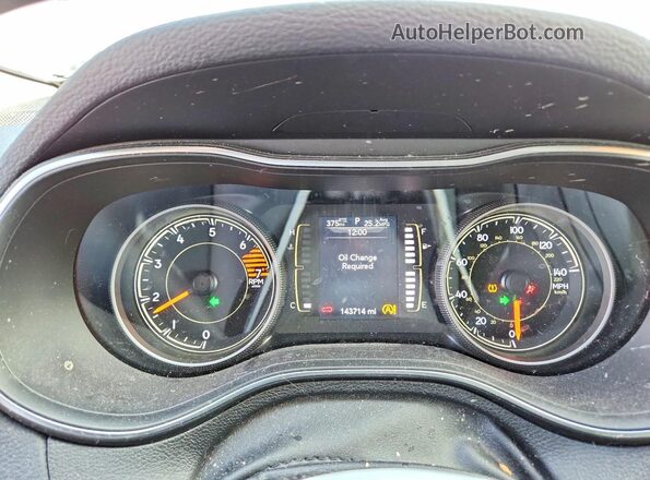 1C4PJLCB3LD528381 2020 JEEP CHEROKEE Gray ხელსაწყოთა პანელის ხედი