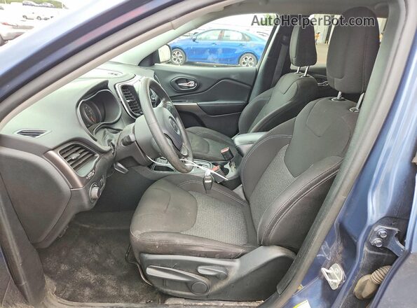 1C4PJLCB4LD606506 2020 JEEP CHEROKEE Синий Вид салона спереди