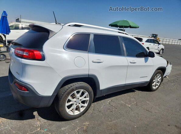 1C4PJLCB9JD615327 2018 JEEP CHEROKEE White Tył prawy