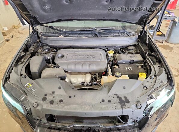 1C4PJLCB9KD416649 2019 JEEP CHEROKEE Black ძრავის განყოფილების ხედი