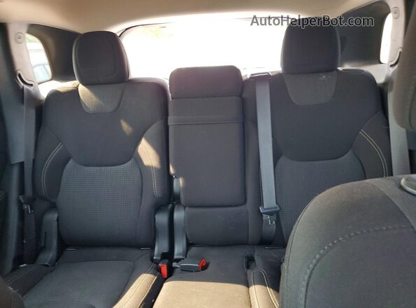 1C4PJLCS5GW296991 2016 JEEP CHEROKEE White Հետևի նստատեղերի տեսք