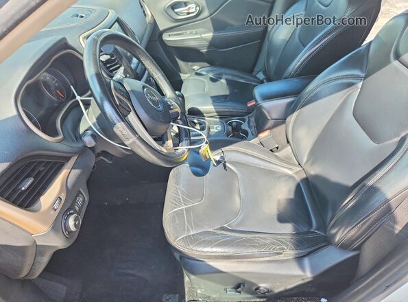 1C4PJLDB3HW526477 2017 JEEP CHEROKEE White Սալոնի դիմացի տեսք
