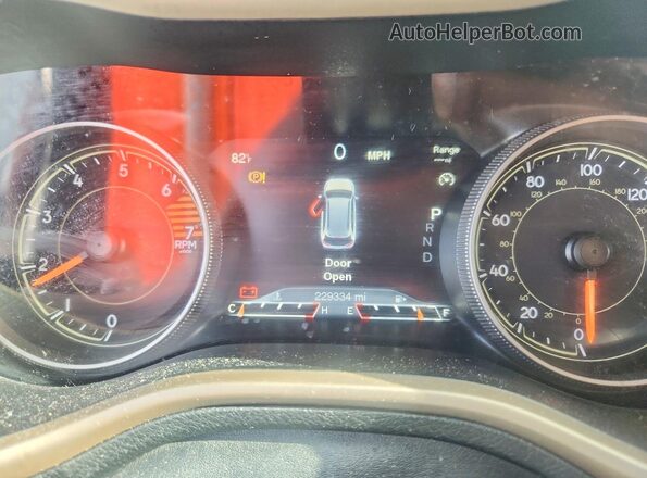 1C4PJLDB5HW533088 2017 JEEP CHEROKEE White Սարքավորումների վահանակի տեսք