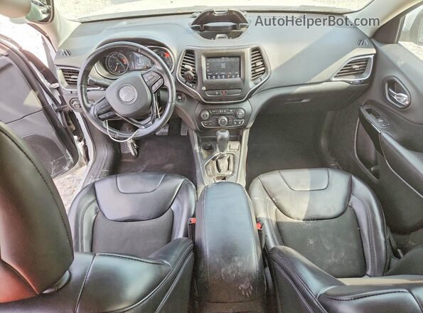 1C4PJLLB0KD392712 2019 JEEP CHEROKEE White Dashboard view